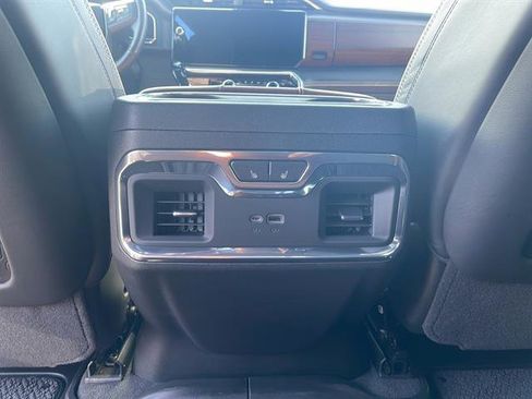 Used 2023 GMC Sierra 1500 Denali Ultimate AWD/4WD image 14