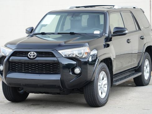 Used 2016 Toyota 4Runner SR5 Premium RWD image 44