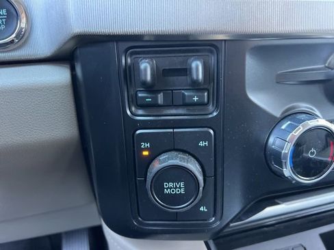 Used 2026 Ford F450 Platinum w/ Platinum Plus Package image 24