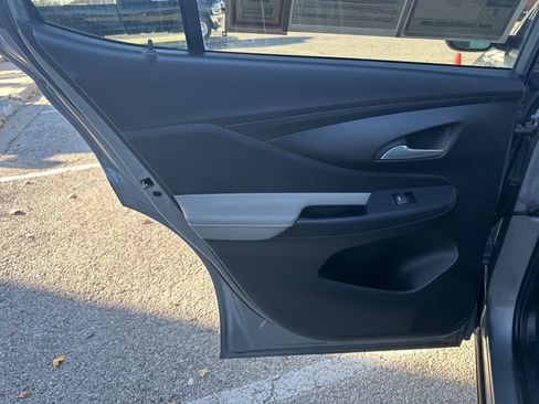 Used 2024 Buick Envista Avenir image 38