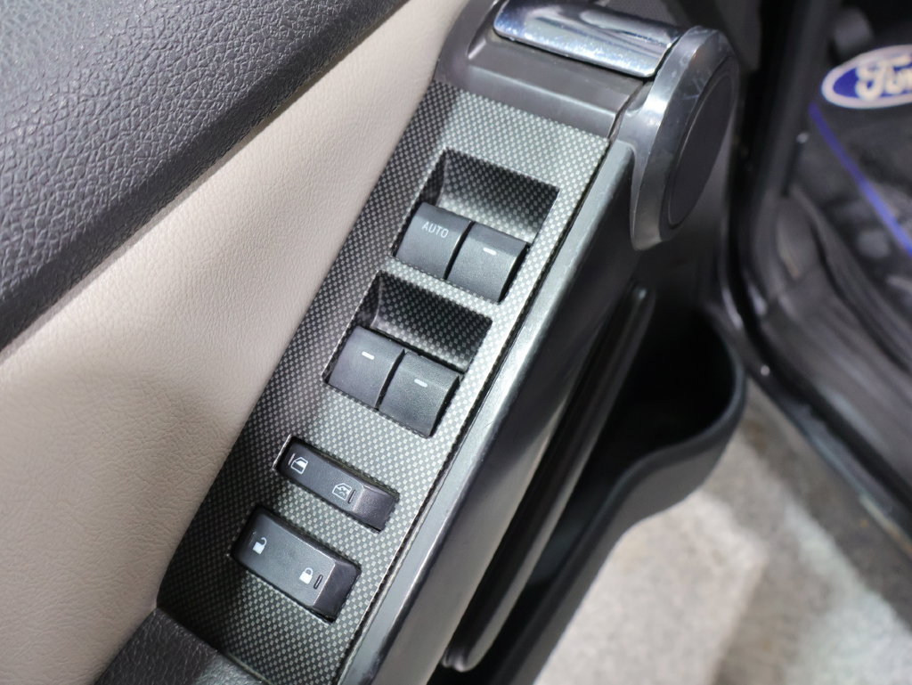 Used 2007 Ford Explorer Sport Trac Limited AWD/4WD image 18