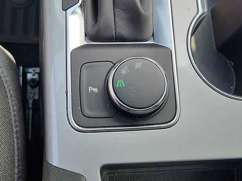 Used 2021 Chevrolet Blazer LT FWD image 22