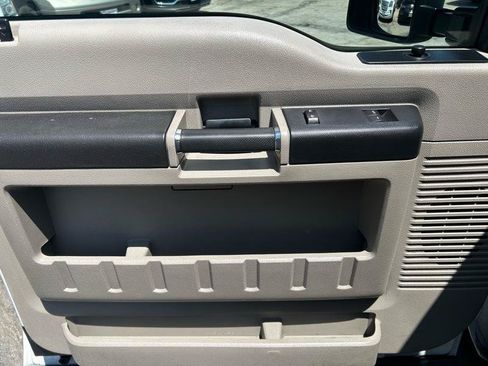 Used 2008 Ford F350 XLT RWD image 8