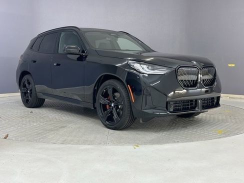 Used 2025 BMW X3 xDrive30i w/ M Sport Package image 4