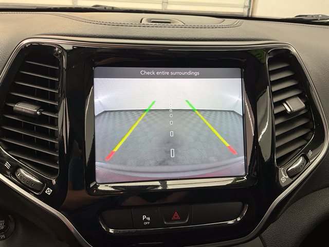Used 2020 Jeep Cherokee Limited AWD/4WD image 5