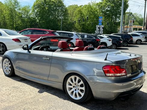 Used 2012 BMW 135i Convertible RWD image 6