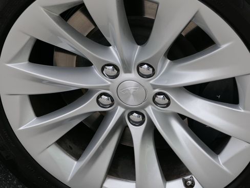 Used 2018 Tesla Model S 75D image 11