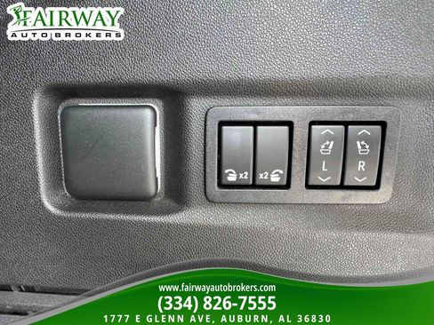 Used 2021 Chevrolet Tahoe RST w/ Luxury Package image 30