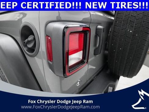 Certified 2022 Jeep Wrangler Sport S image 31