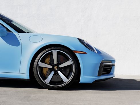 Used 2021 Porsche 911 Turbo S image 11