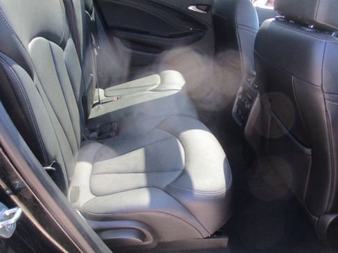Used 2016 Buick Envision Premium AWD/4WD image 34