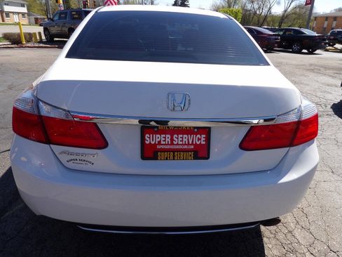 Used 2015 Honda Accord LX image 4