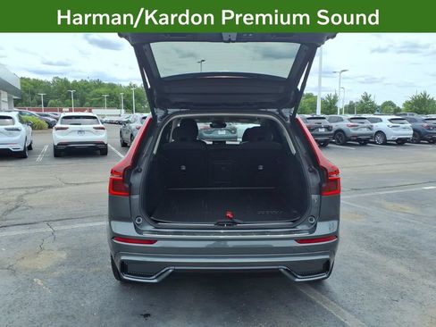 Used 2026 Volvo XC60 B5 Plus w/ Protection Package Premier AWD/4WD image 16