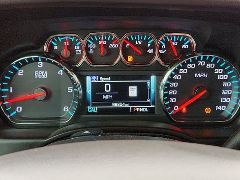 Used 2019 Chevrolet Tahoe Premier image 18