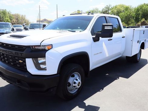 Used 2020 Chevrolet Silverado 3500 W/T w/ WT Convenience Package AWD/4WD image 5