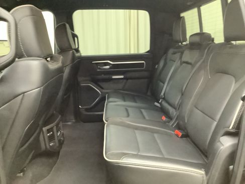 Used 2025 RAM 1500 Laramie AWD/4WD image 24
