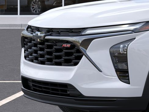 New 2026 Chevrolet Trax RS w/ Sunroof Package FWD image 13