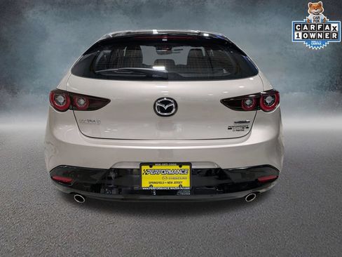 Used 2024 MAZDA MAZDA3 s FWD image 5