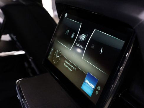 Used 2019 Rolls-Royce Cullinan image 37