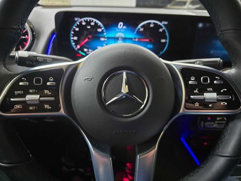 Certified 2023 Mercedes-Benz EQB 300 4MATIC image 23