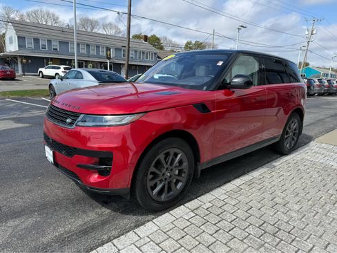 Used 2023 Land Rover Range Rover Sport SE AWD/4WD image 4