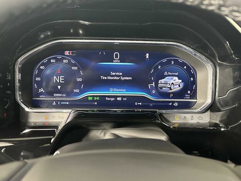 Used 2025 Chevrolet Silverado 1500 RST w/ Convenience Package II image 31