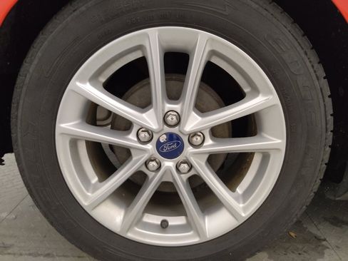 Used 2016 Ford Focus SE FWD image 31