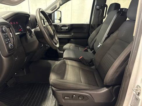 Used 2024 Chevrolet Silverado 2500 Custom w/ Custom Value Package AWD/4WD image 26