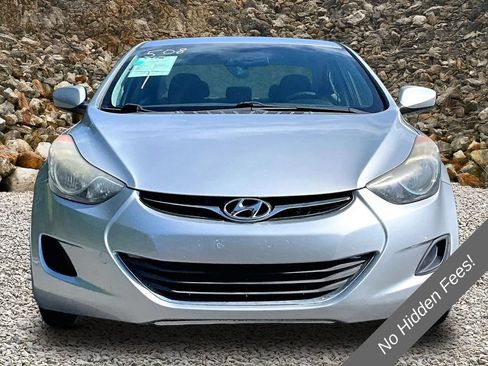 Used 2013 Hyundai Elantra GLS FWD image 3