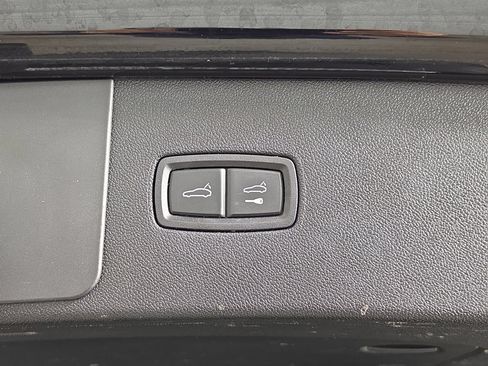 Used 2019 Porsche Cayenne E-Hybrid AWD/4WD image 12