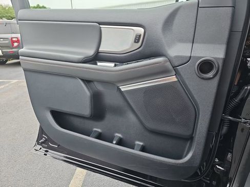 Certified 2025 Ford Expedition Max Active RWD image 36