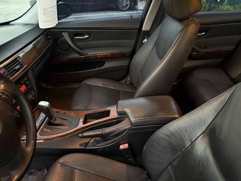 Used 2006 BMW 325i Sedan RWD image 13