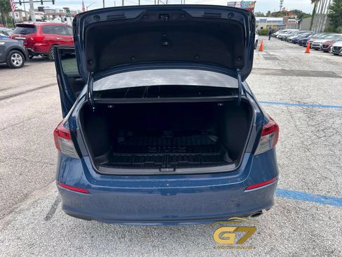 Used 2025 Honda Civic Sport image 4