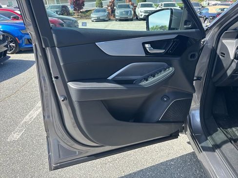 Used 2025 Acura MDX w/ Technology Package image 27