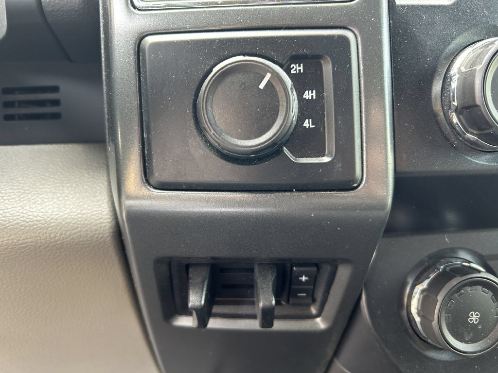 Used 2022 Ford F250 XLT AWD/4WD image 7