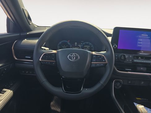 New 2026 Toyota Grand Highlander AWD Hybrid image 12