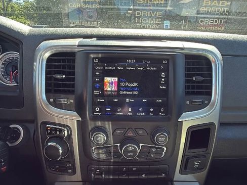 Used 2018 RAM 1500 Outdoorsman image 18