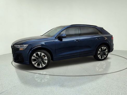 Used 2025 Audi Q8 Premium Plus AWD/4WD image 15