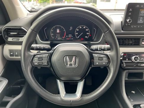 Used 2023 Honda Pilot EX-L image 19