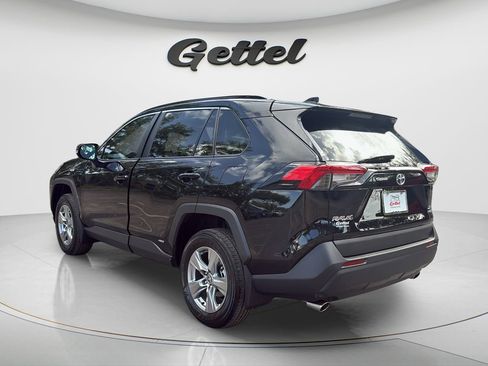 Used 2024 Toyota RAV4 XLE w/ Convenience Package AWD/4WD image 7