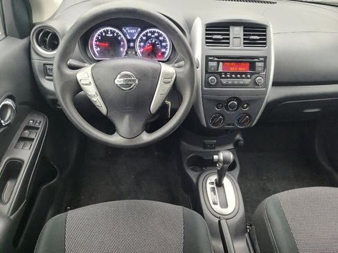 Used 2017 Nissan Versa SV FWD image 22