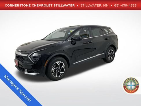 Used 2025 Kia Sportage LX AWD/4WD image 1