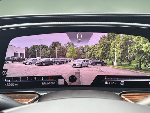 Used 2021 Cadillac Escalade ESV Premium Luxury AWD/4WD image 31
