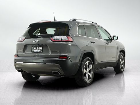 Used 2019 Jeep Cherokee Limited AWD/4WD image 5