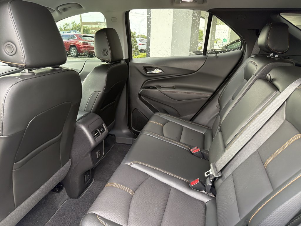 Certified 2024 Chevrolet Equinox Premier w/ LPO, Cargo Package FWD image 18
