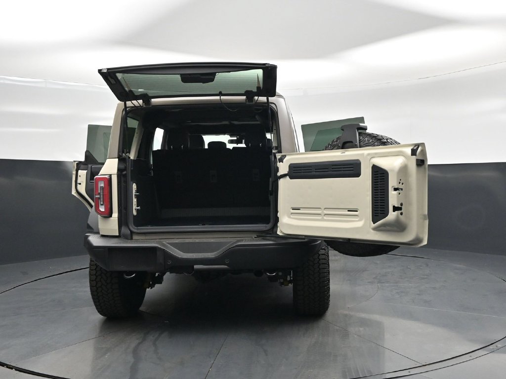 Used 2026 Ford Bronco Badlands AWD/4WD image 31