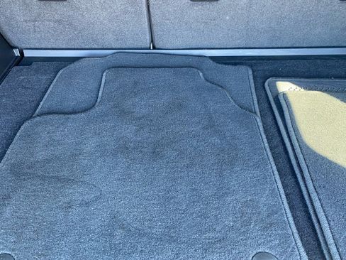 Used 2025 Chevrolet Equinox LT image 17