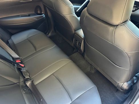 Used 2024 Toyota Corolla Cross XLE w/ Convenience Package AWD/4WD image 33