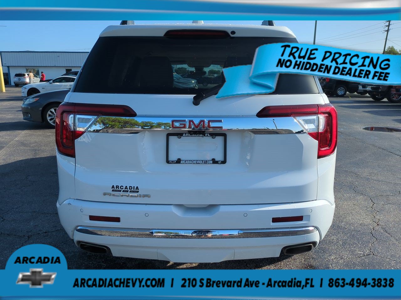 Certified 2021 GMC Acadia Denali w/ Denali Technology Package FWD image 5
