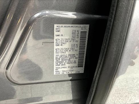 Certified 2025 INFINITI QX60 Luxe image 44